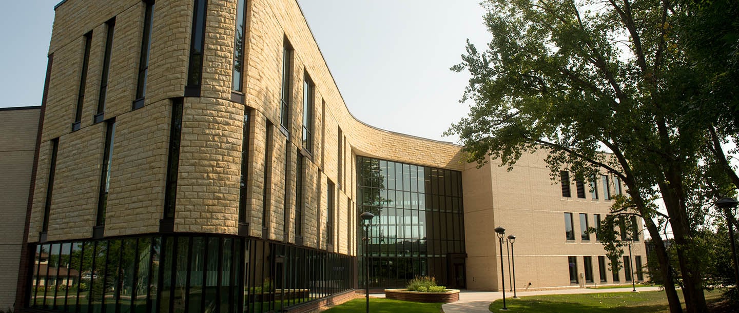Exterior view of College of Allied Health and Nursing building
