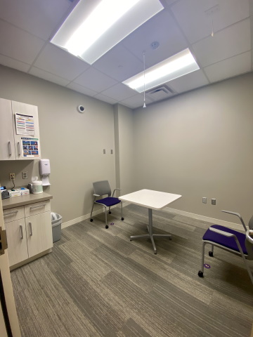 Clinical consultation room for brain injuries